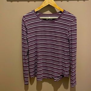 American Eagle Soft & Sexy Plush sweater in XS-S